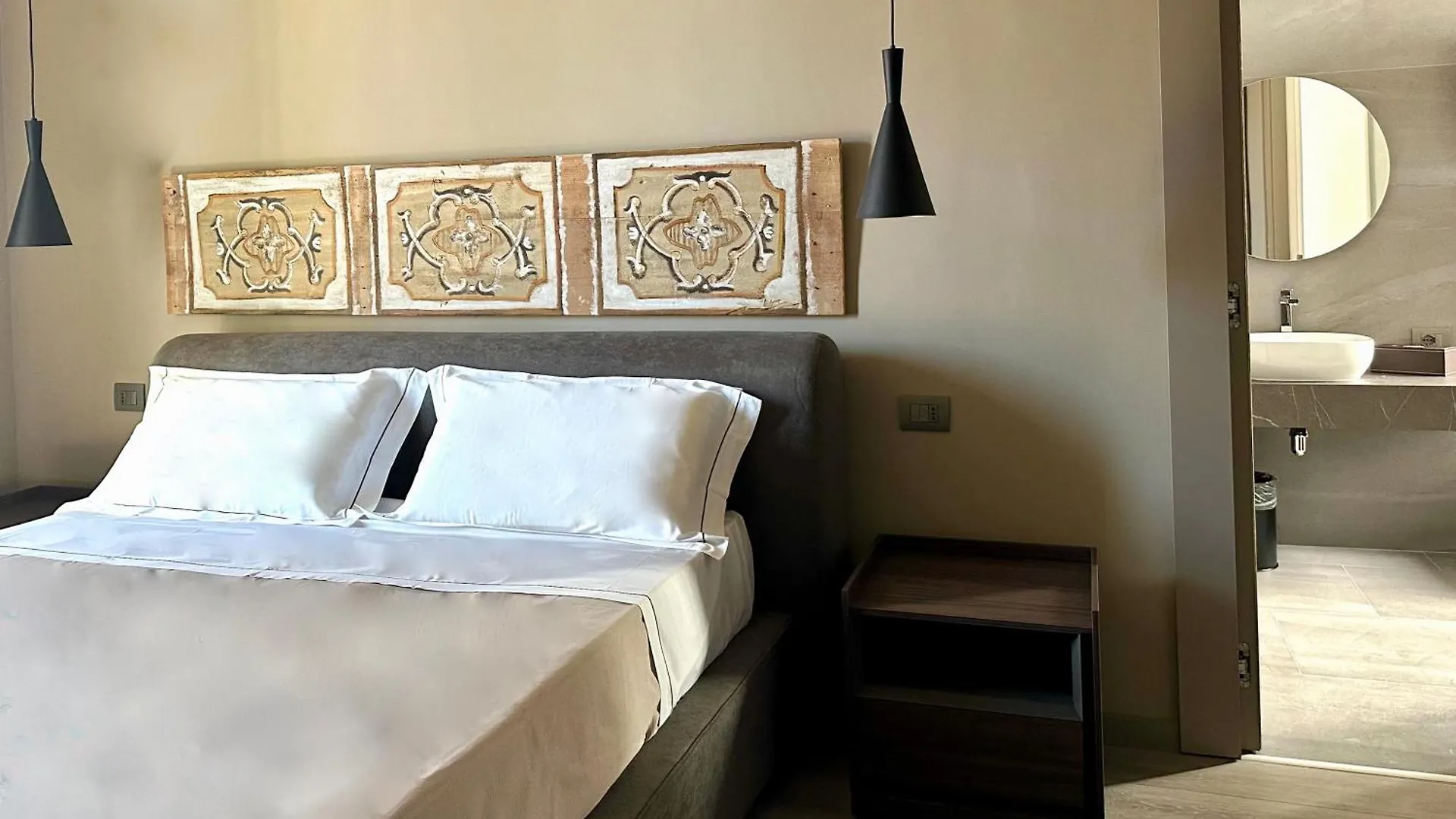 ****  Palazzo Liberty Unique Hotel By Geocharme Palermo Itálie